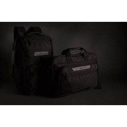 Swiss Peak USB a RFID taška Voyager na 15,6 notebook
