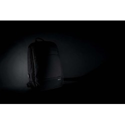Moderní batoh na 15,6 notebook Swiss Peak z RPET AWARE