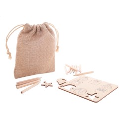 Ravya hra na vybarvení na přizpůsobení vánočních tvarů