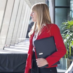 Neco Elegantní složka