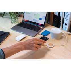 Kabel 3 v 1 s bambusovou bezdrátovou nabíječkou 5W
