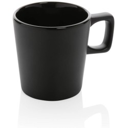 Moderní keramický hrnek na kávu