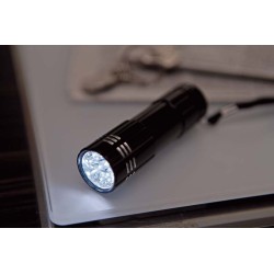 LED svítilna POWERFUL