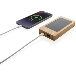 Solární powerbanka Sunwick 10 000 mAh z bambusu