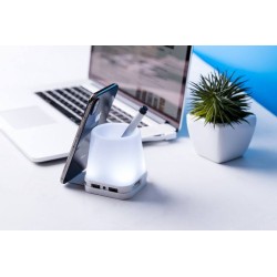 Belind stojánek na pera s USB hubem